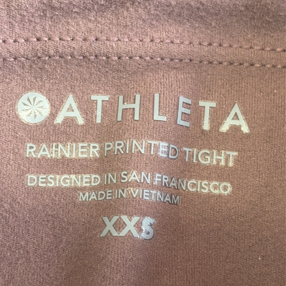 Athelta Rainer print tight size extra extra small like new purple reflective - Picture 7 of 12